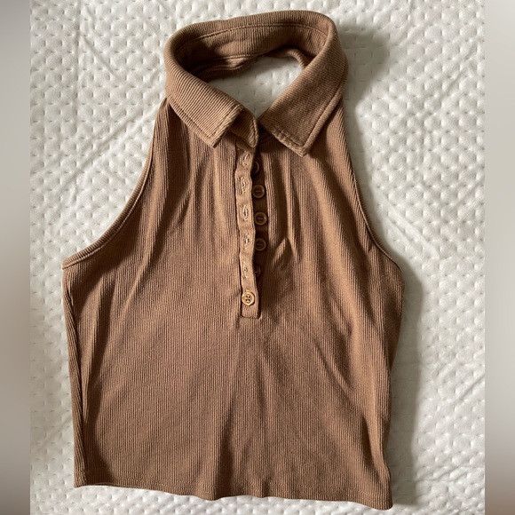 Backless collared crop top - Picture 4 of 4